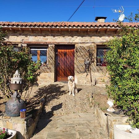Albergue La Casa Del Camino Valverde de la Virgen ภายนอก รูปภาพ