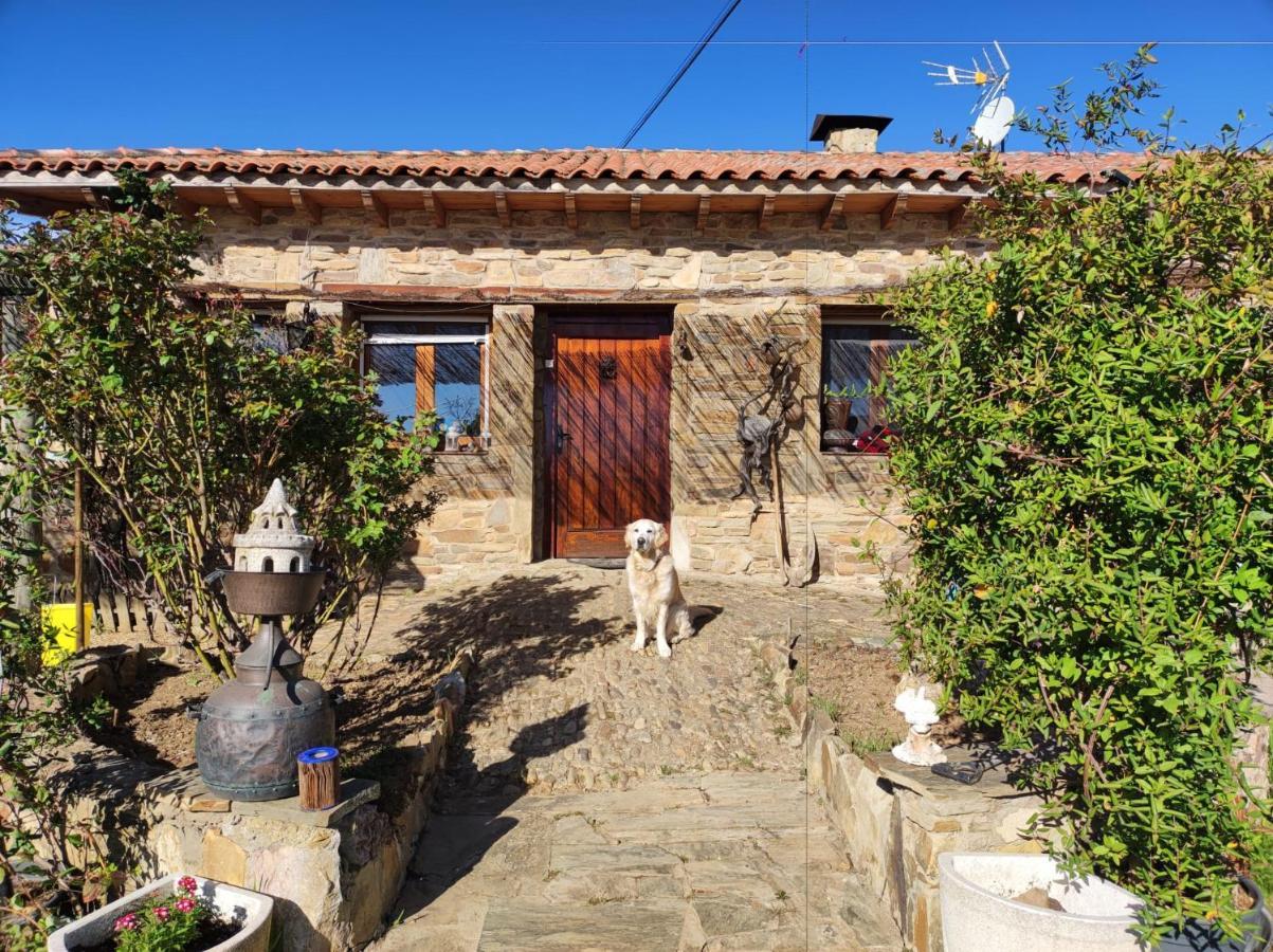 Albergue La Casa Del Camino Valverde de la Virgen ภายนอก รูปภาพ