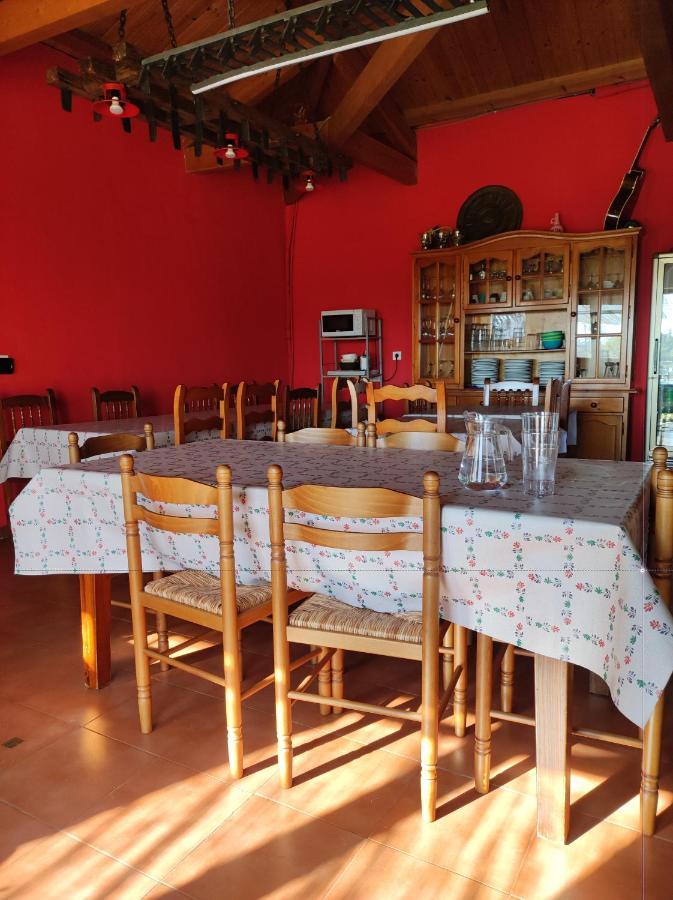 Albergue La Casa Del Camino Valverde de la Virgen ภายนอก รูปภาพ