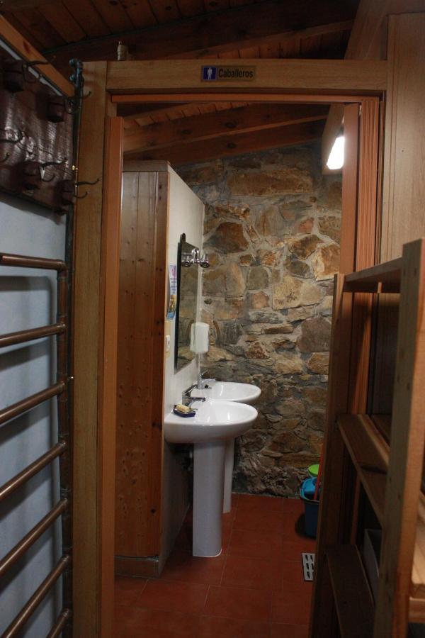 Albergue La Casa Del Camino Valverde de la Virgen ภายนอก รูปภาพ